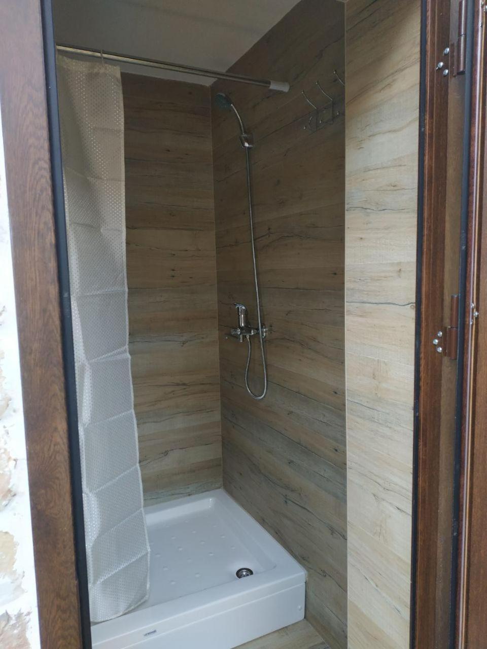 Sim Sim Hostel & Guest House Near The Church 사마르칸트 외부 사진